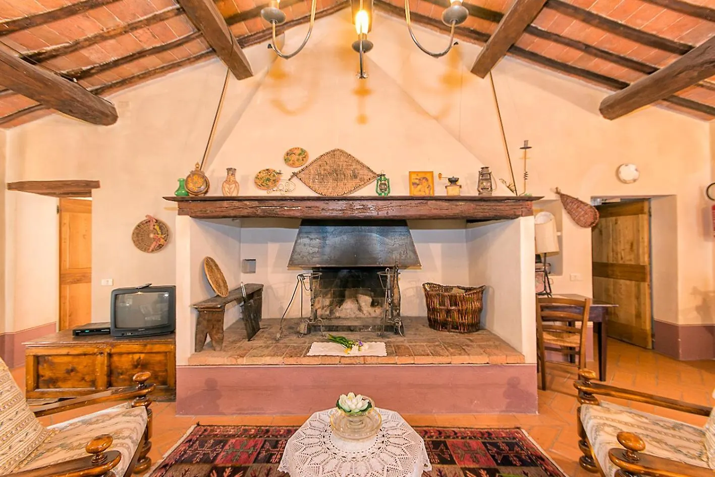 Farm stay Agriturismo Le Sorbelle D'Orcia Con Piscina Pienza