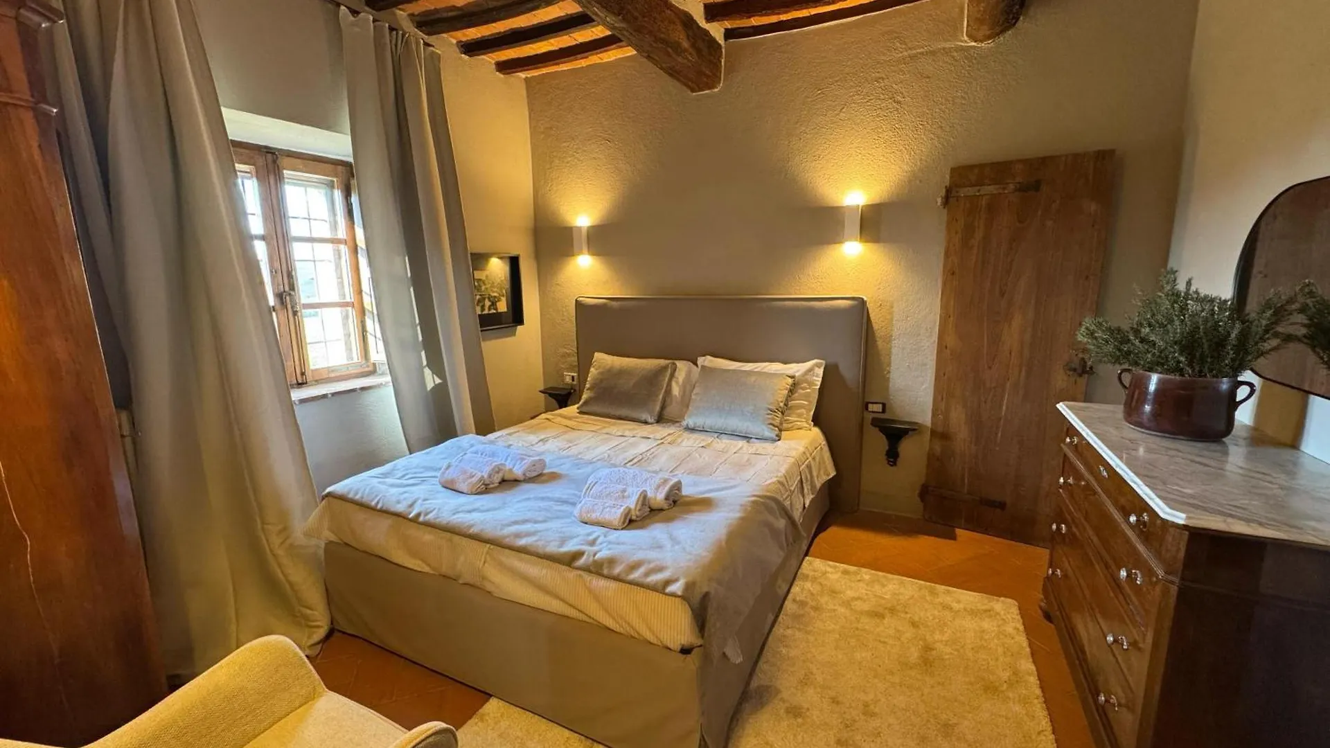 Agriturismo Le Sorbelle D'Orcia Con Piscina Pienza 0*,