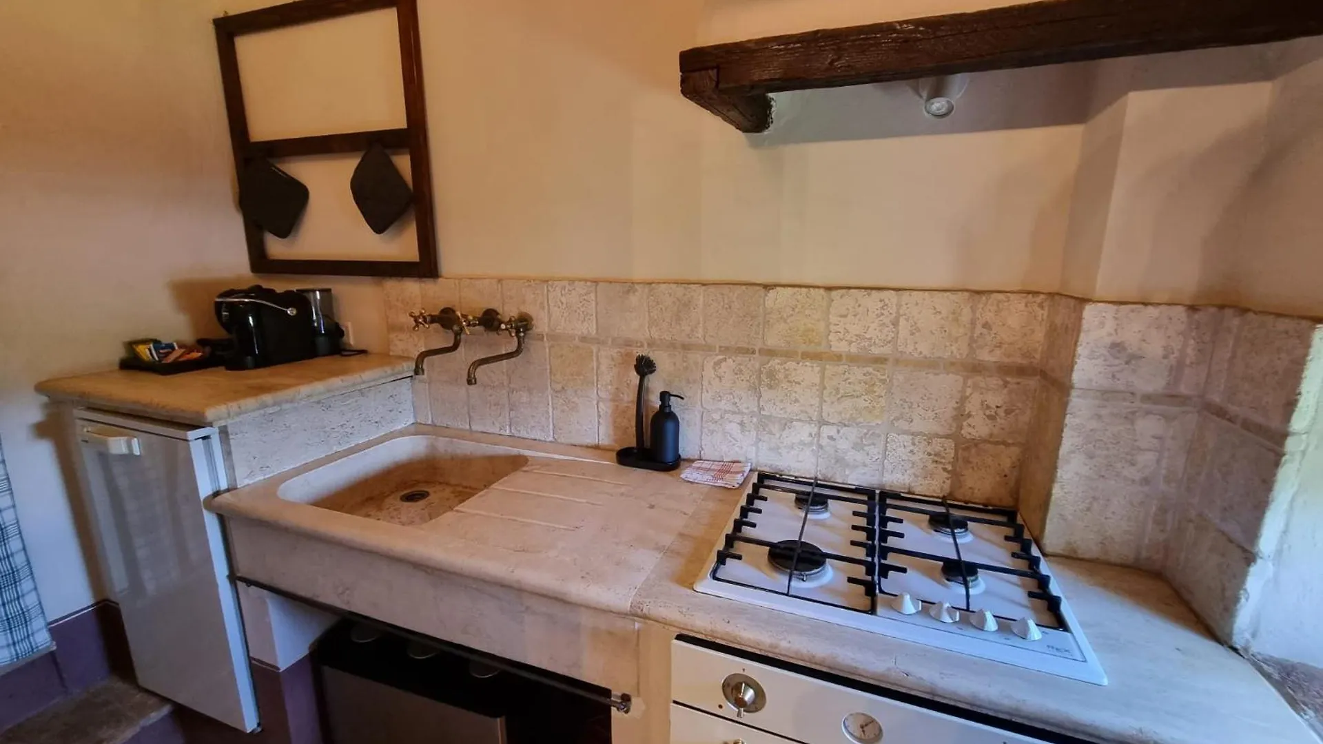 Agriturismo Le Sorbelle D'Orcia Con Piscina Pienza Farm stay
