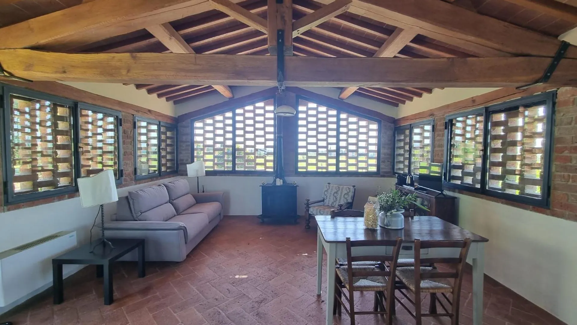 Agriturismo Le Sorbelle D'Orcia Con Piscina 皮恩扎