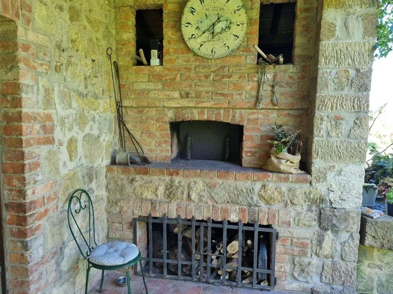 Agriturismo Le Sorbelle D'Orcia Con Piscina 皮恩扎 0*,  意大利
