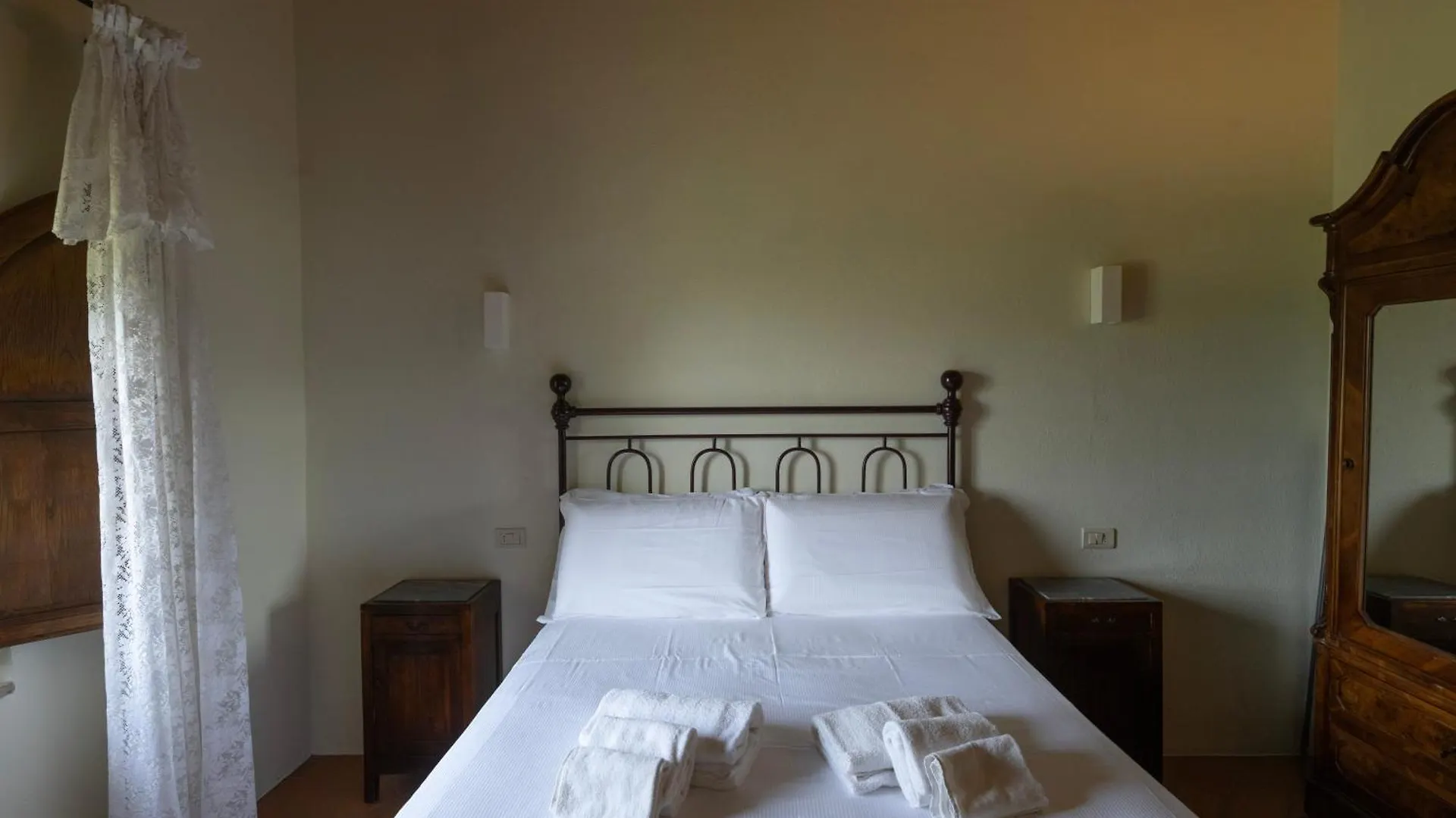 Agriturismo Le Sorbelle D'Orcia Con Piscina 皮恩扎 0*,  意大利