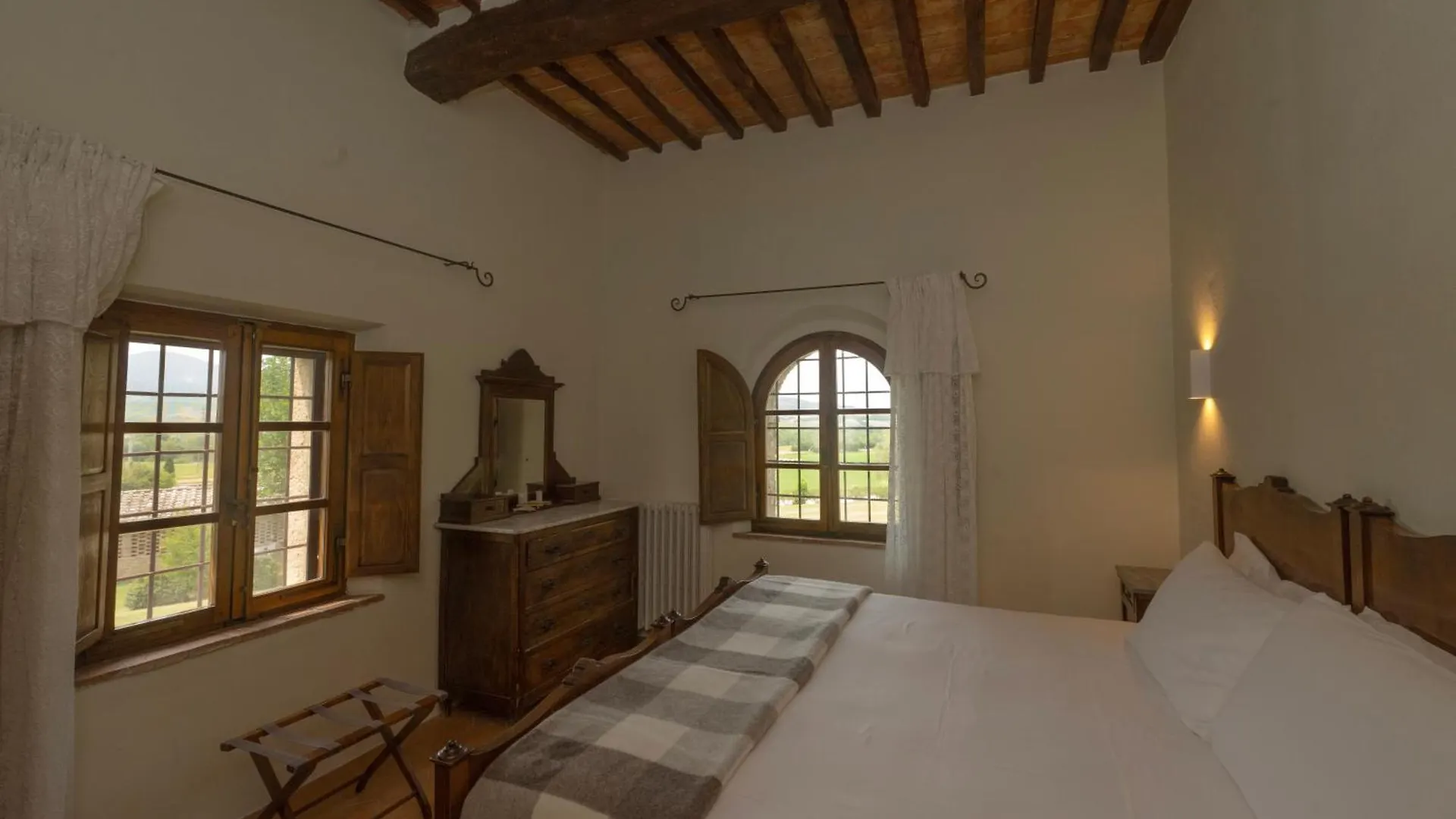 农家乐 Agriturismo Le Sorbelle D'Orcia Con Piscina 皮恩扎 意大利