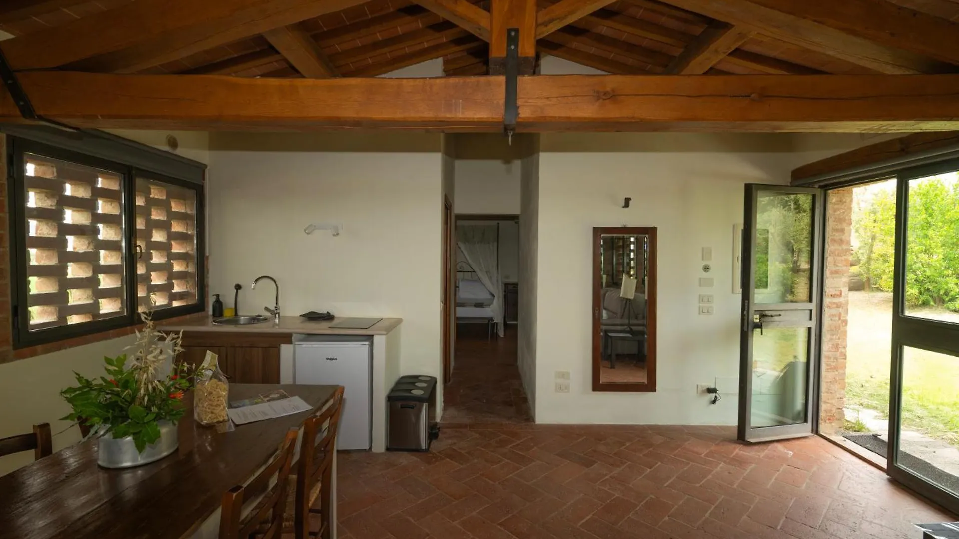 Agriturismo Le Sorbelle D'Orcia Con Piscina 皮恩扎 0*,  意大利