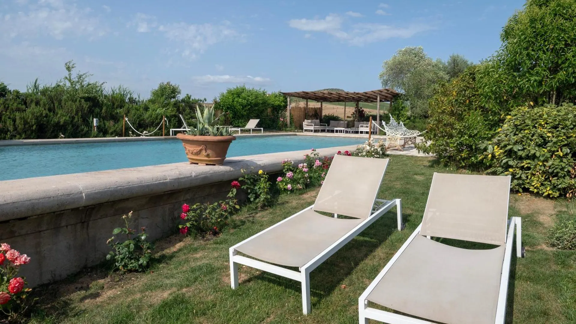 Agriturismo Le Sorbelle D'Orcia Con Piscina 皮恩扎