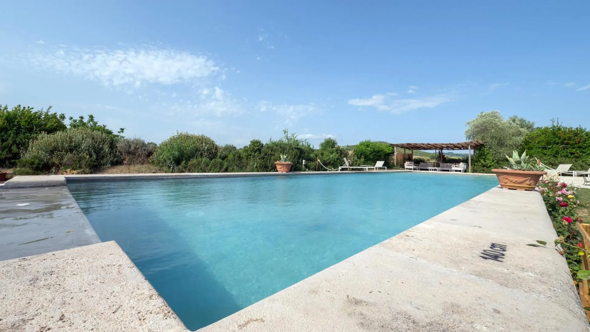 Agriturismo Le Sorbelle D'Orcia Con Piscina 皮恩扎 0*,